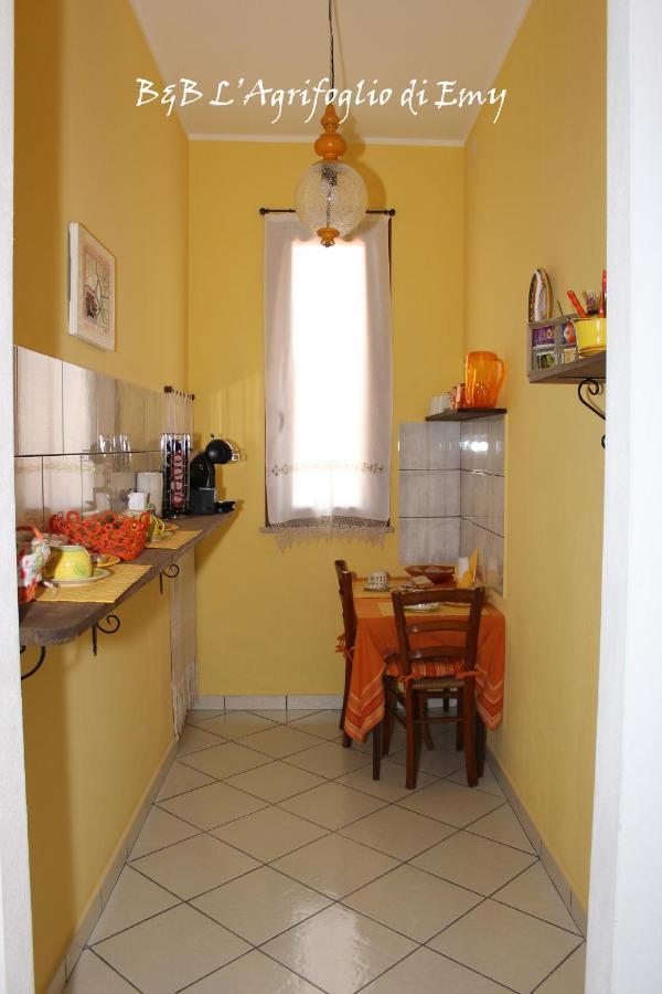 L'Agrifoglio Di Emy Bed and Breakfast Guspini Eksteriør billede