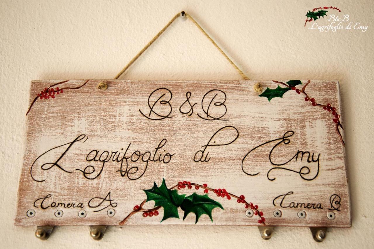 L'Agrifoglio Di Emy Bed and Breakfast Guspini Eksteriør billede